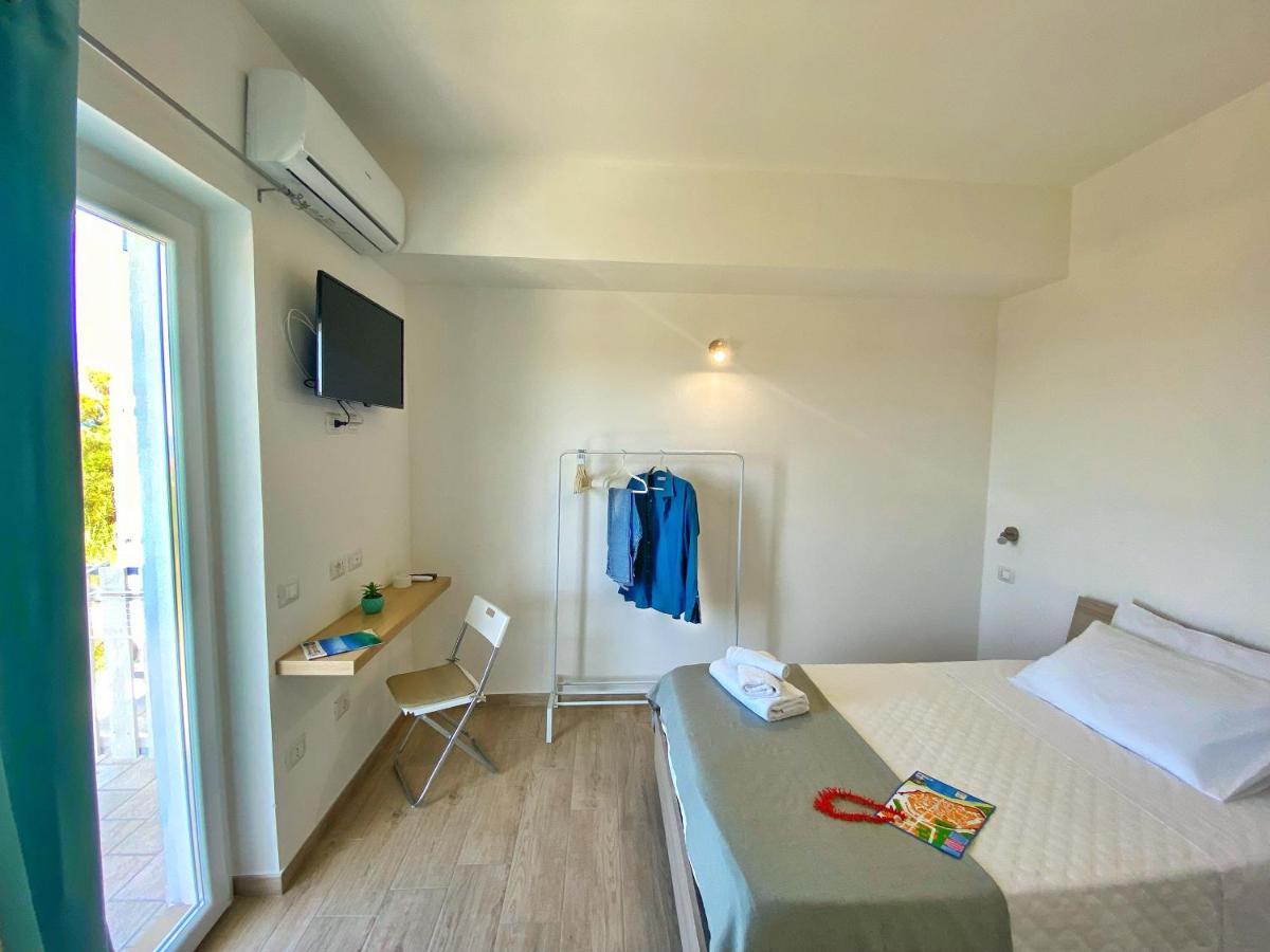Campus Dei - Tropea Rooms 外观 照片